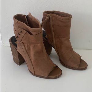 Dolce vita peep toe heels